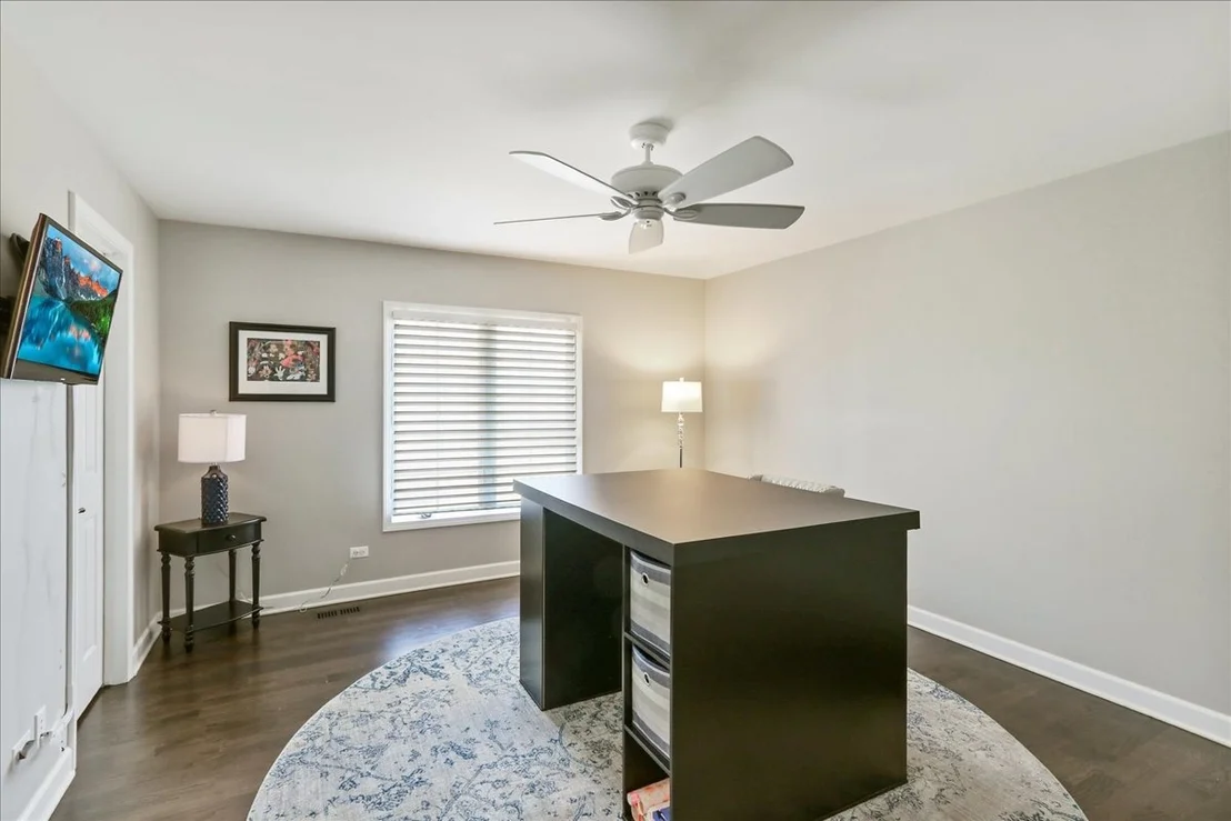 Photo of 519 Litchfield Lane