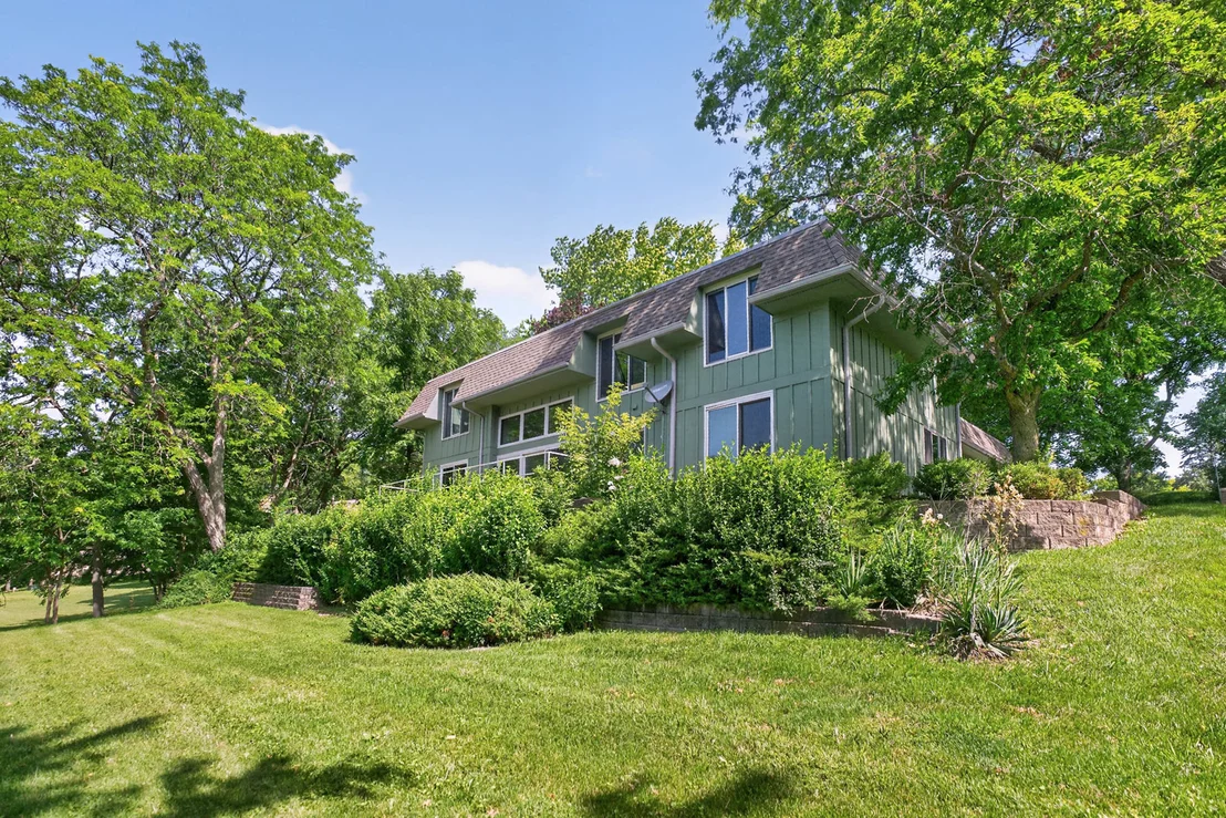 Photo of 268 Scenic Drive