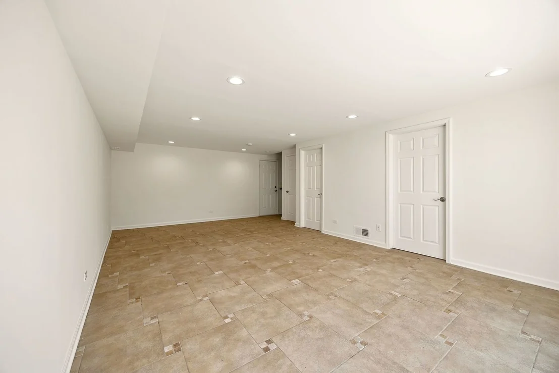 Photo of 215 HIBBARD Road