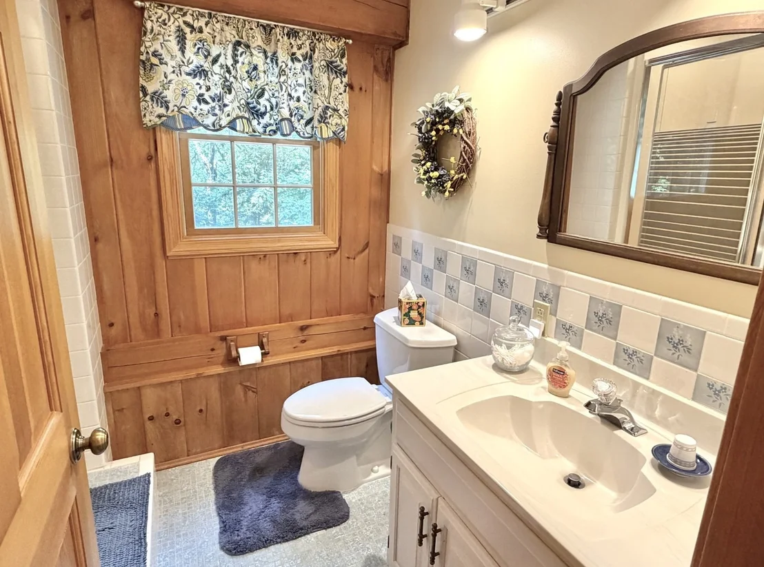 Photo of 610 Timber Ridge Road