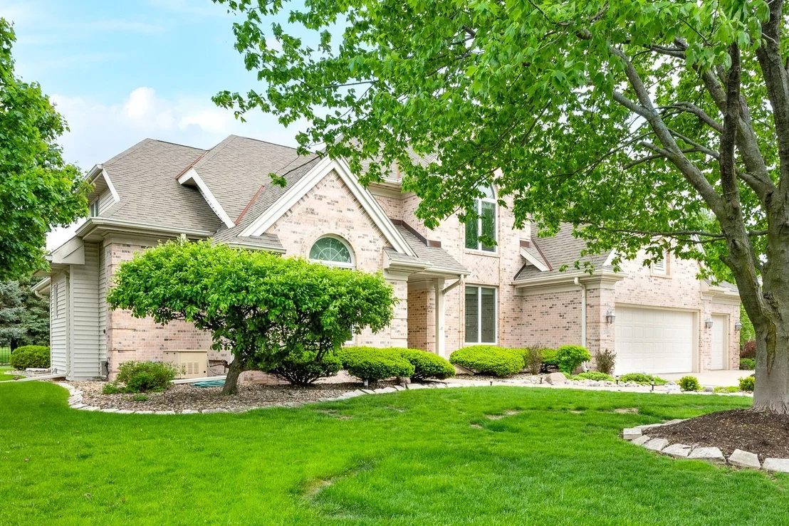 Photo of 2109 Hackberry Road