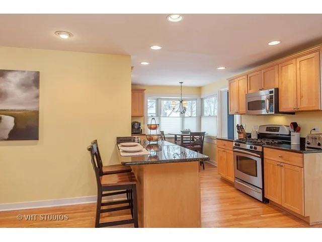 Photo of 730 Forest Road