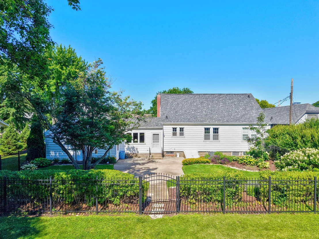 Photo of 424 Park Avenue