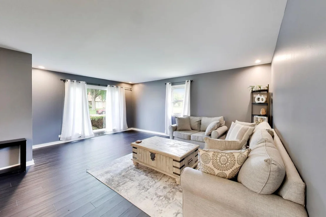 Photo of 1430 Sequoia Lane