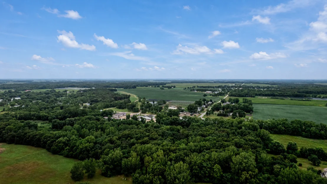 Photo of 330 S 5000w Road