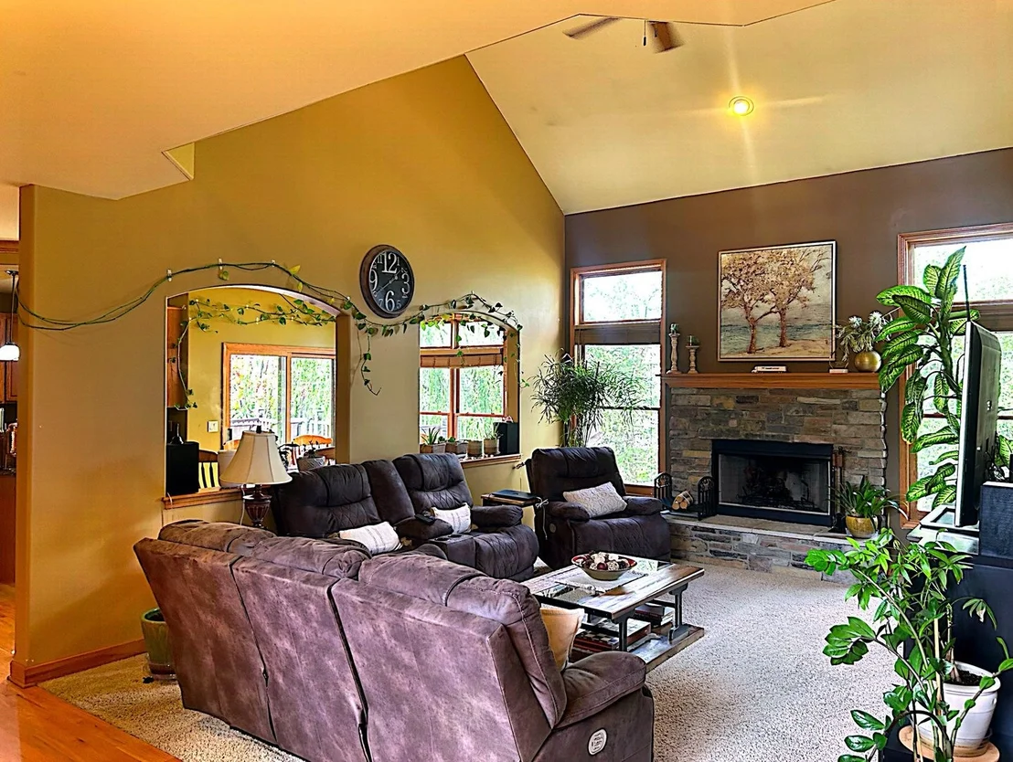 Photo of 2484 Warwick Court