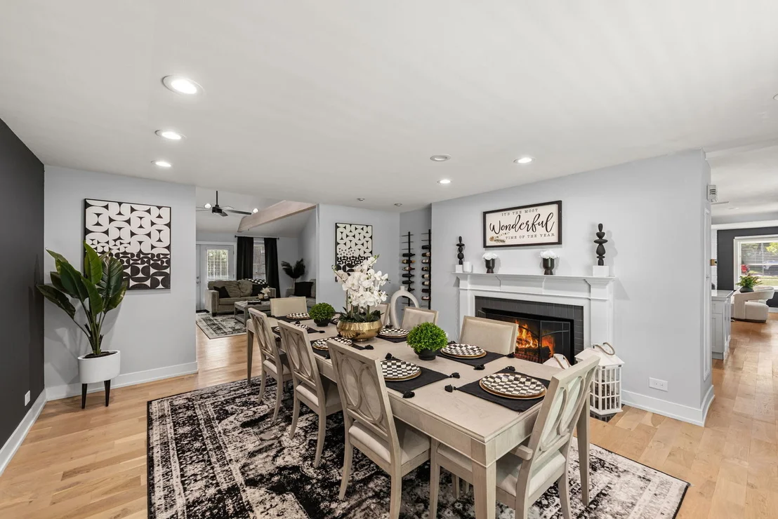 Photo of 1195 Longmeadow Road
