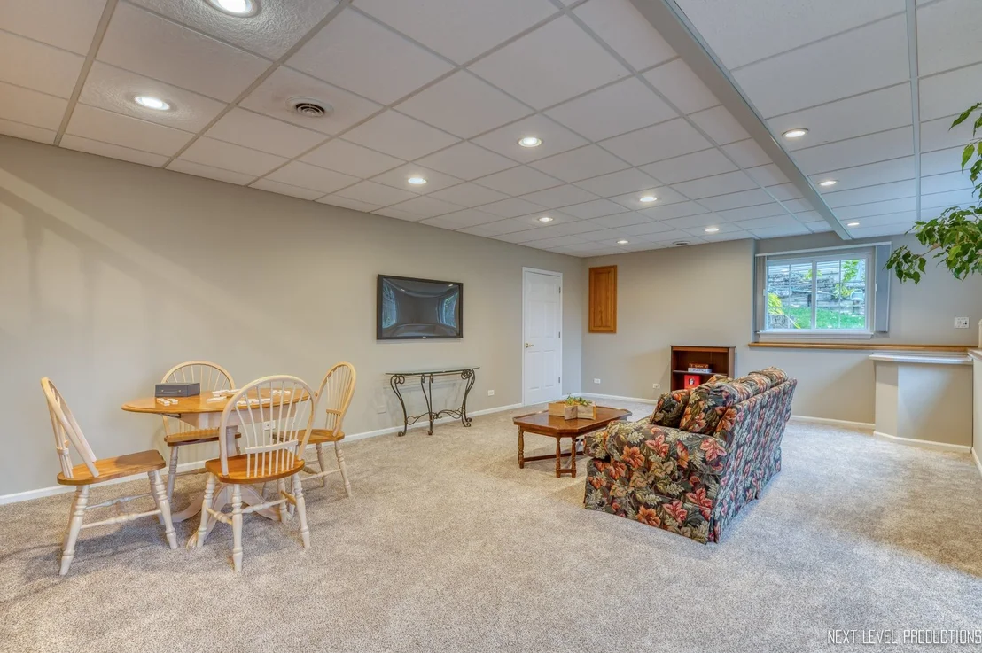 Photo of 924 Vineyard Lane