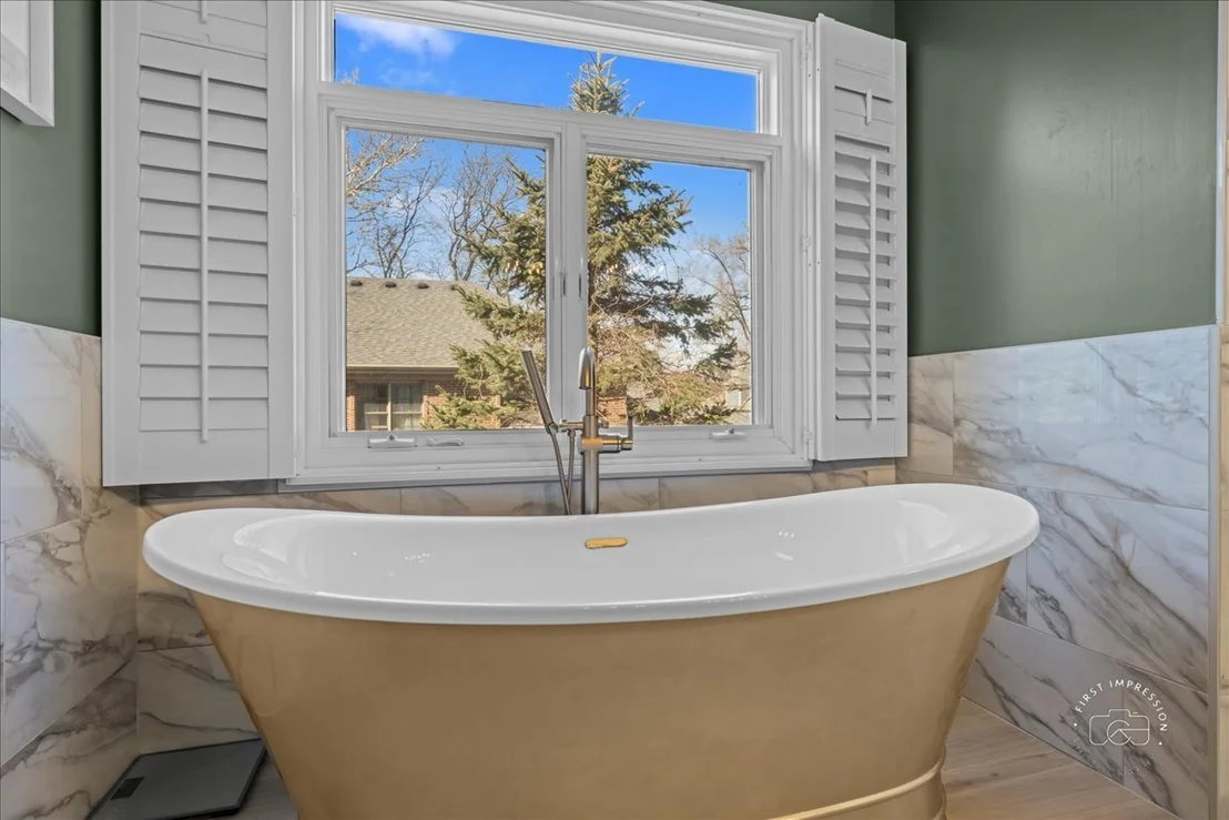 Photo of 415 Villa Avenue