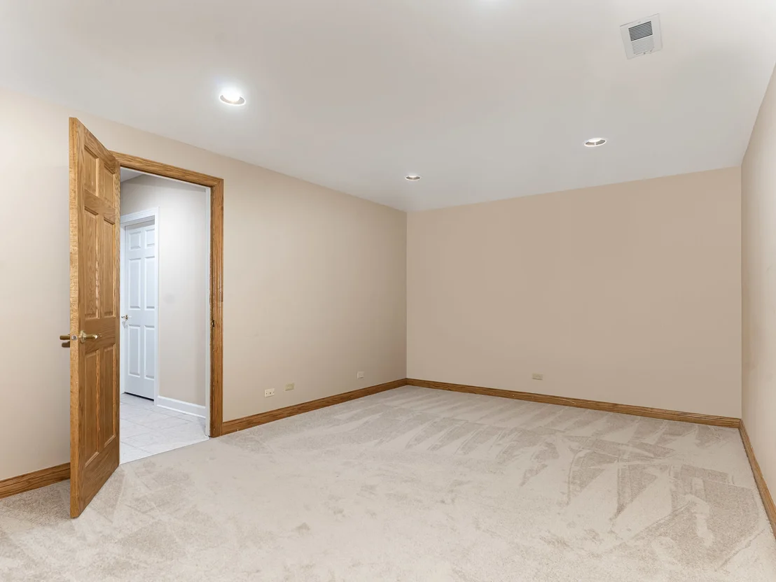 Photo of 1035 Sheringham Drive