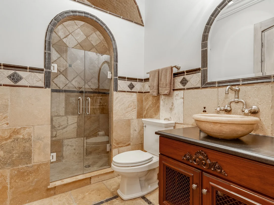 Photo of 720 Willow Road