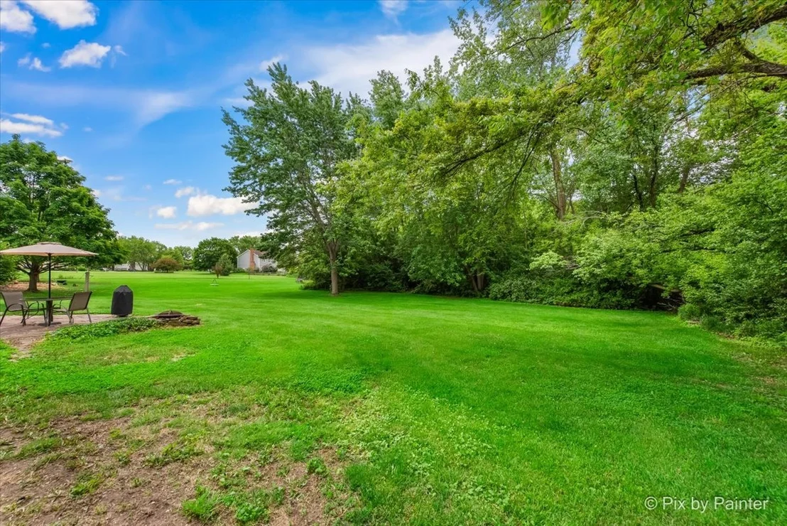 Photo of 39W889 Deer Run Drive