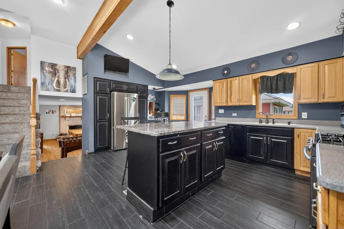 Photo of 7622 W Lakeside Drive