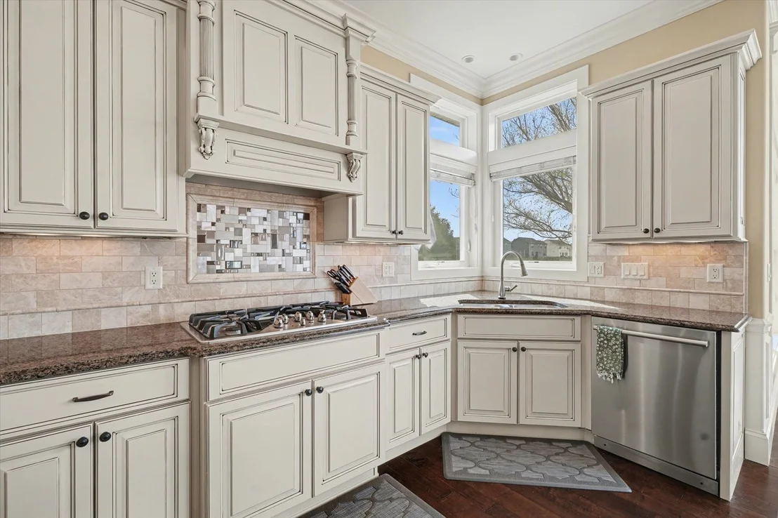 Photo of 405 Denton Drive