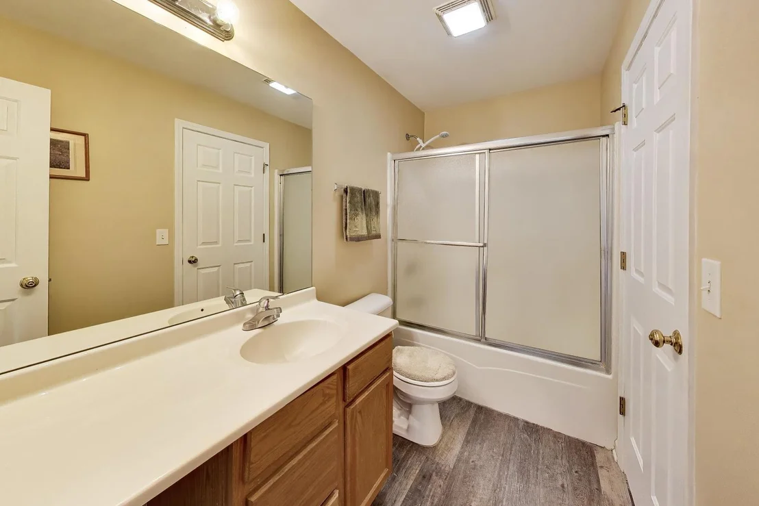 Photo of 1505 Stonefield Drive