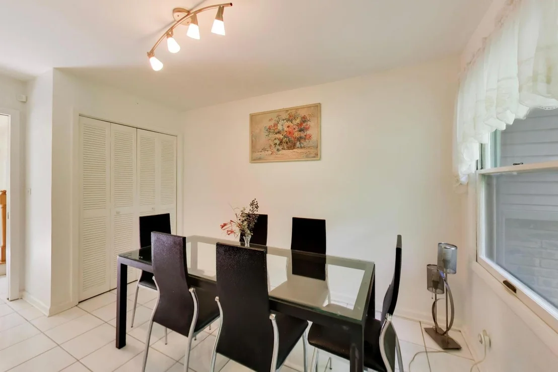 Photo of 3214 River Falls Drive
