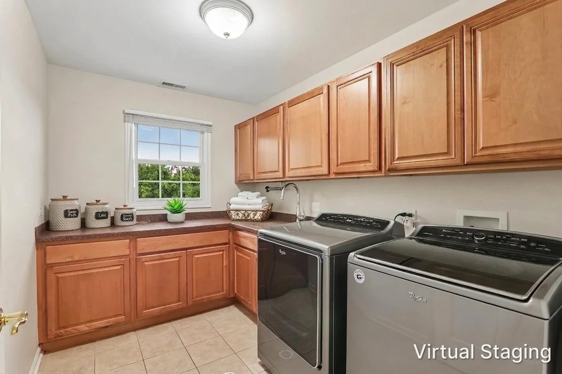 Photo of 385 Valley Way