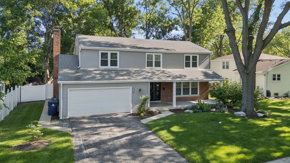 Photo of 1249 STONEGATE Road