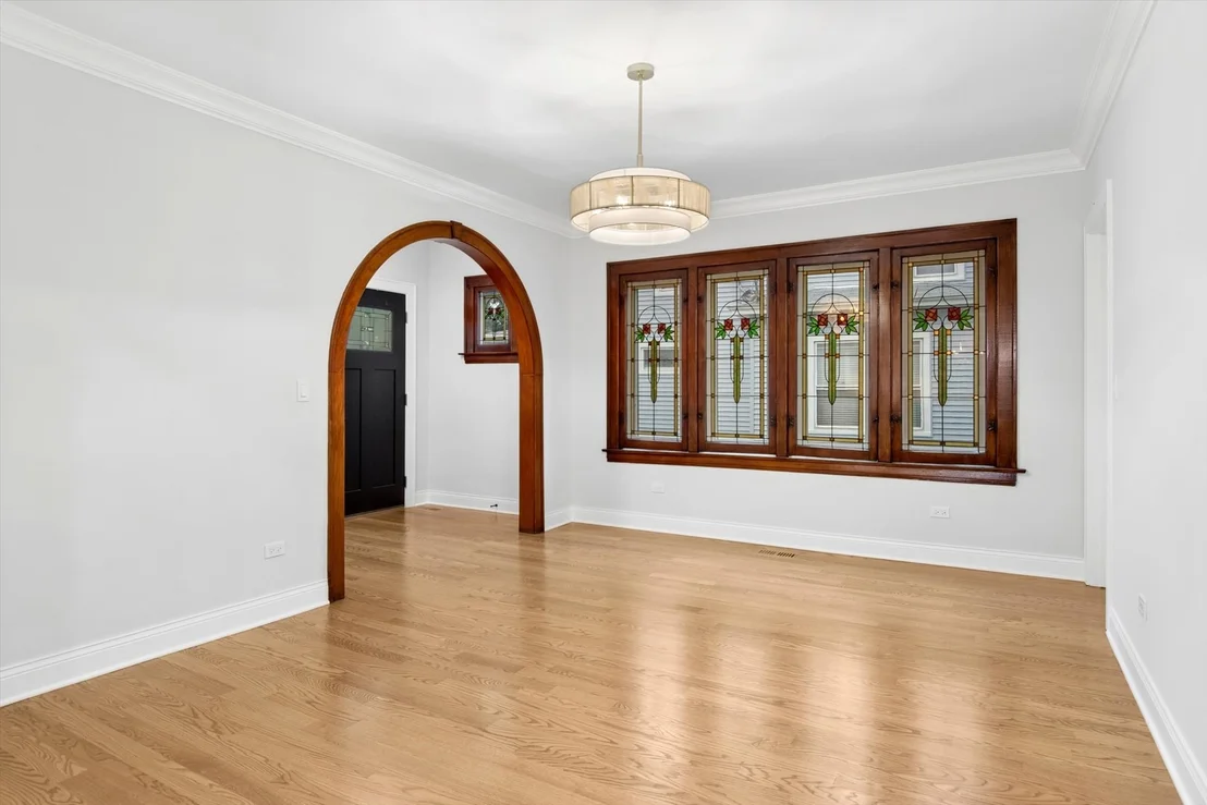 Photo of 354 Lionel Road