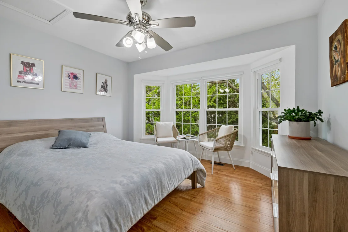 Photo of 285 Lorraine Circle
