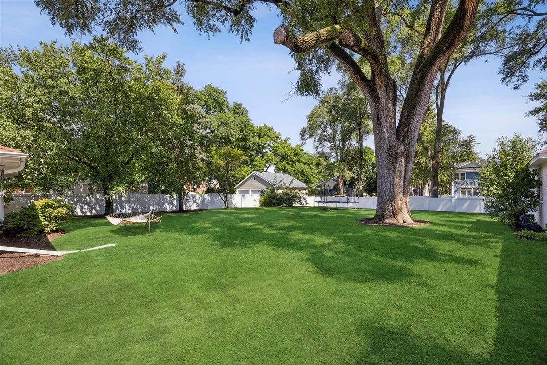 Photo of 201 W Union Avenue