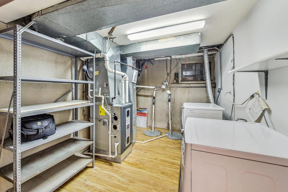 Photo of Unit A at 1216 Pine Street