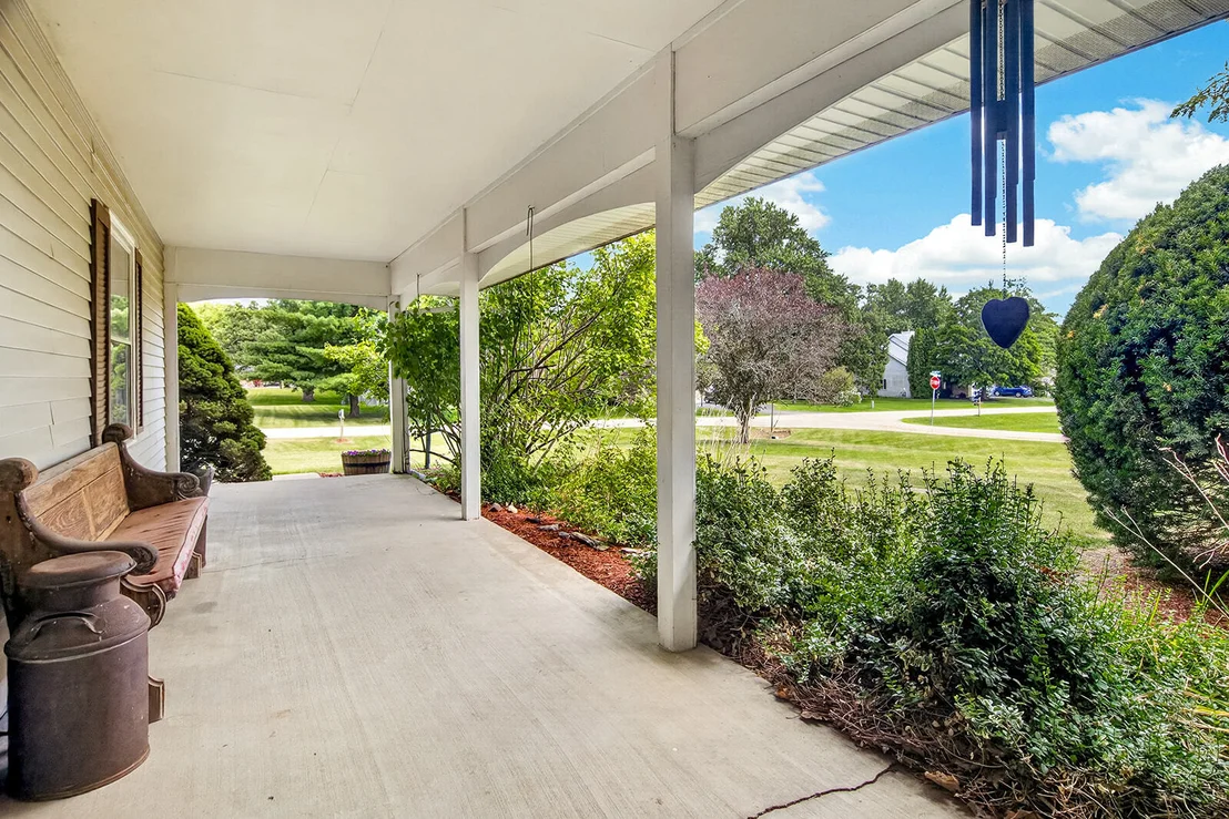 Photo of 8586 Yellowstone Drive