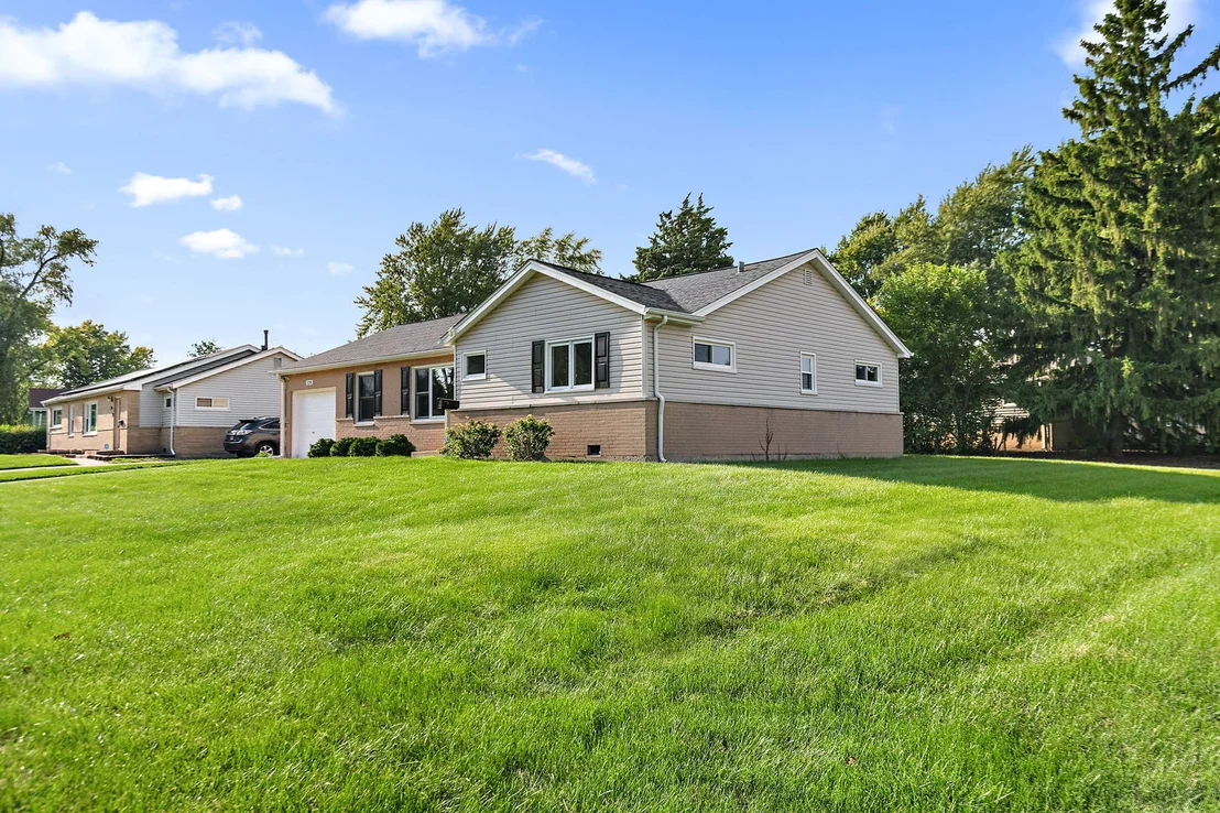 Photo of 220 Kingman Lane