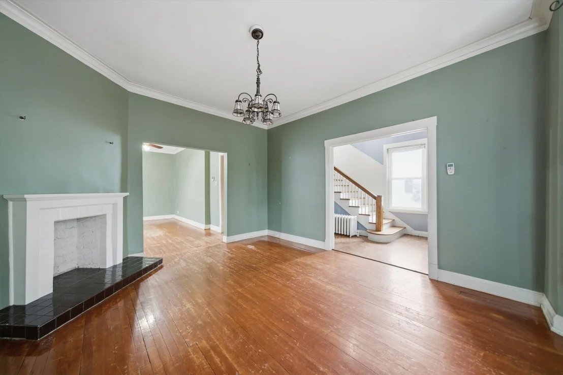 Photo of 4246 Blanchan Avenue