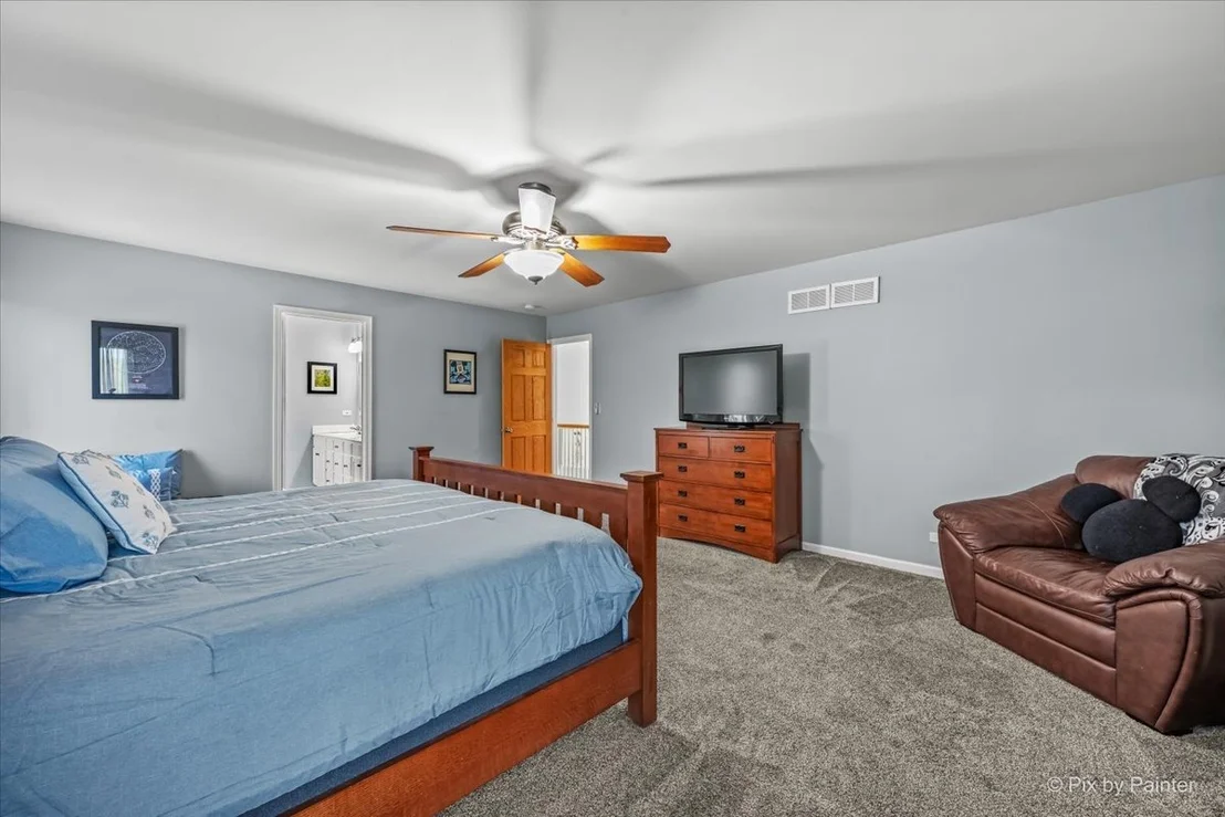 Photo of 7104 Dove Way