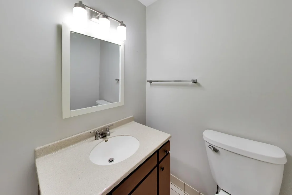 Photo of 717 Cheever Avenue