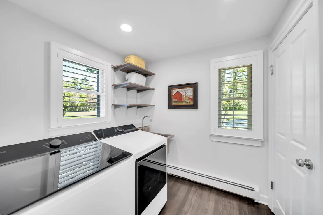 Photo of 32 Otis Road
