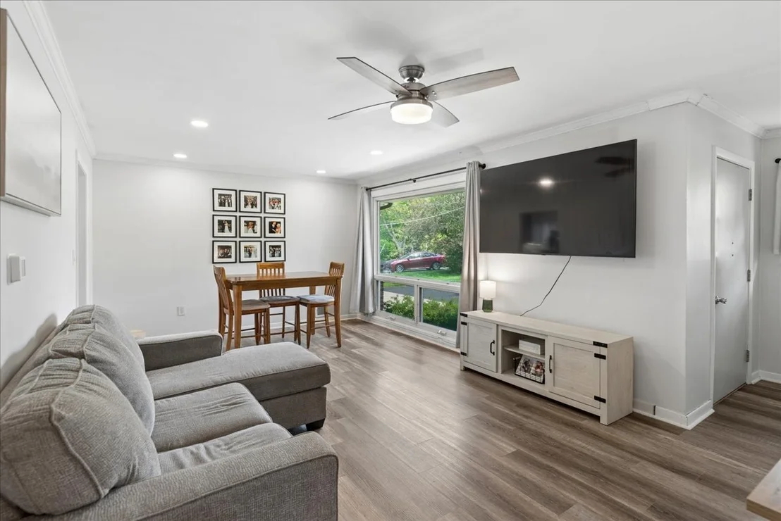 Photo of 1806 Hazelwood Drive