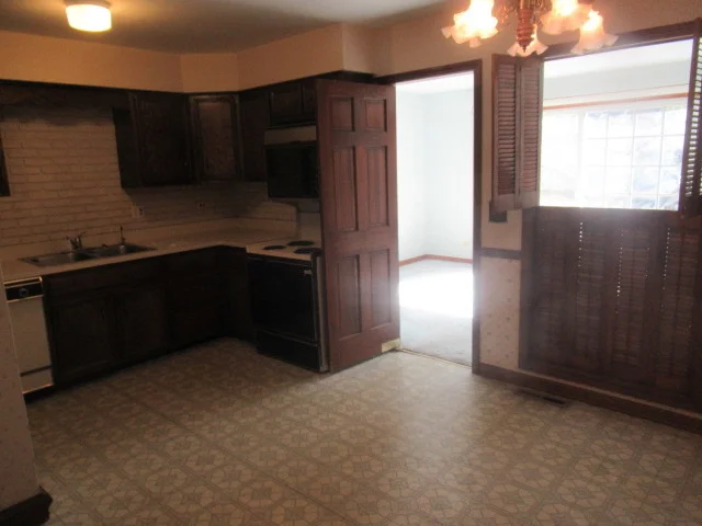 Photo of 596 Windham Lane