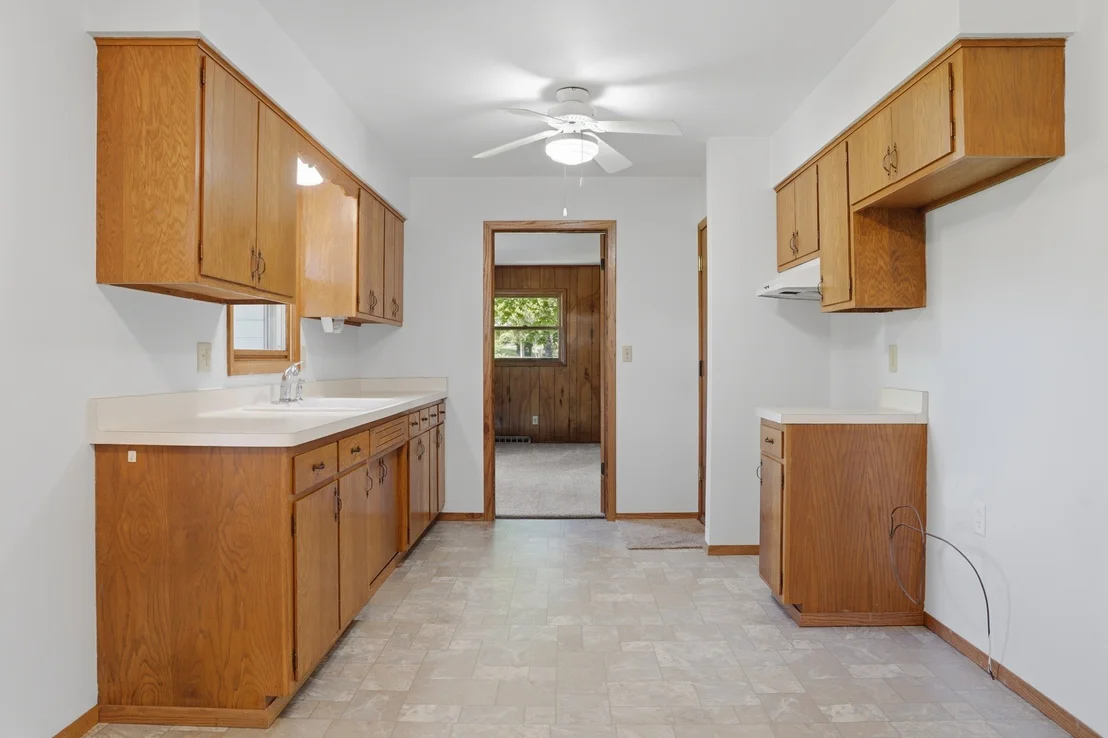 Photo of 281 W Cartwright