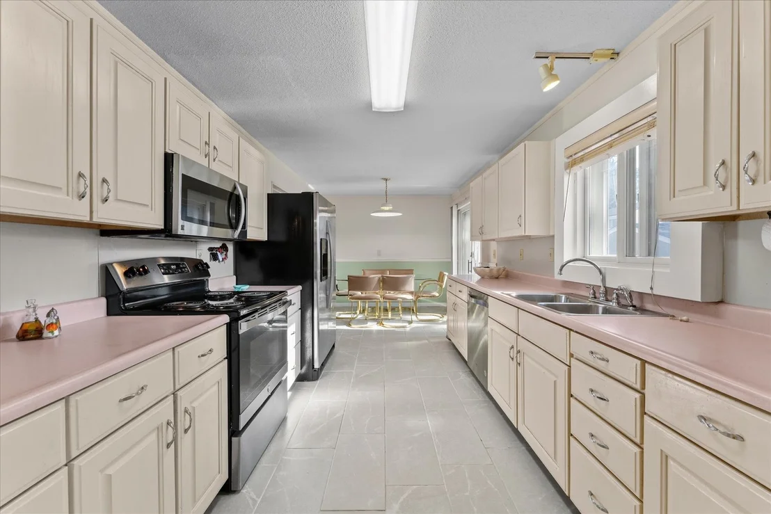 Photo of 1708 Oak Park Drive