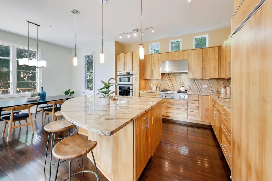 Photo of 535 CEDAR Street