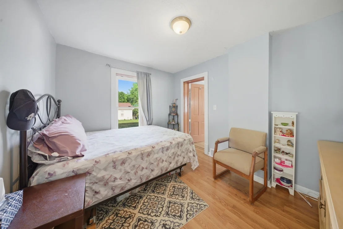 Photo of 327 Silver Street