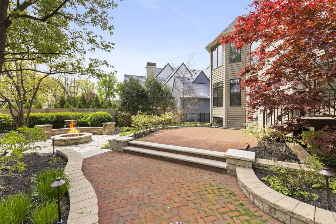 Photo of 1046 Sylvan Circle