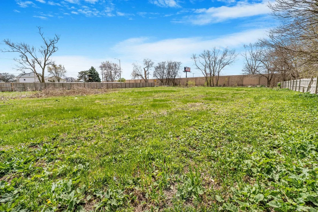 Photo of 22252 W Taylor Road