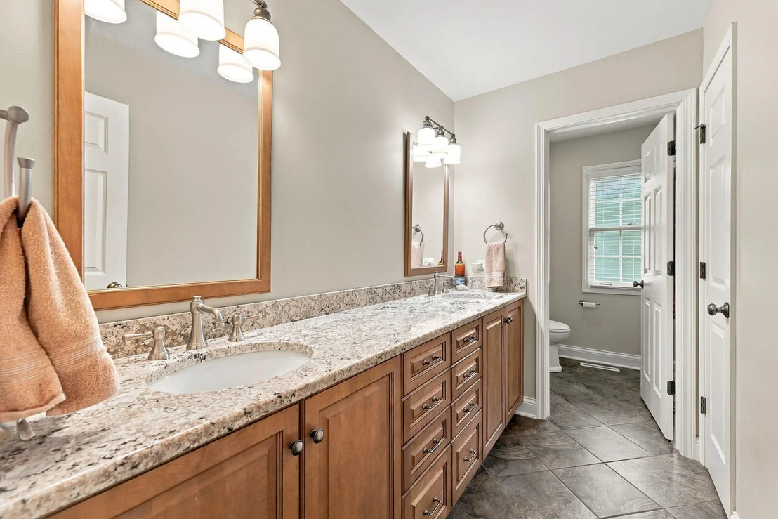 Photo of 2068 N Butternut Lane