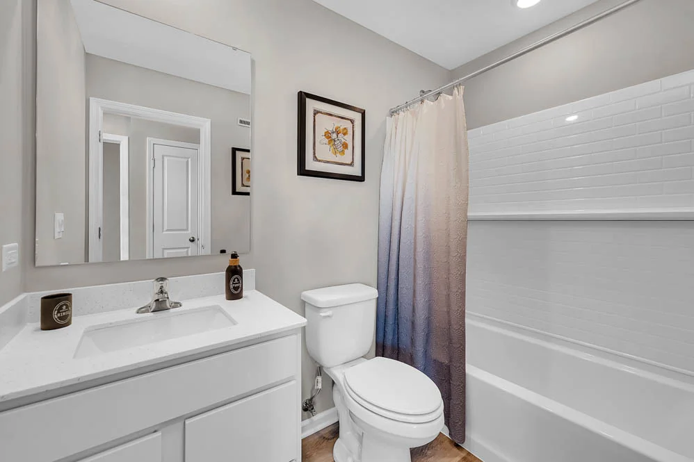 Photo of 1376 Foxglove Drive