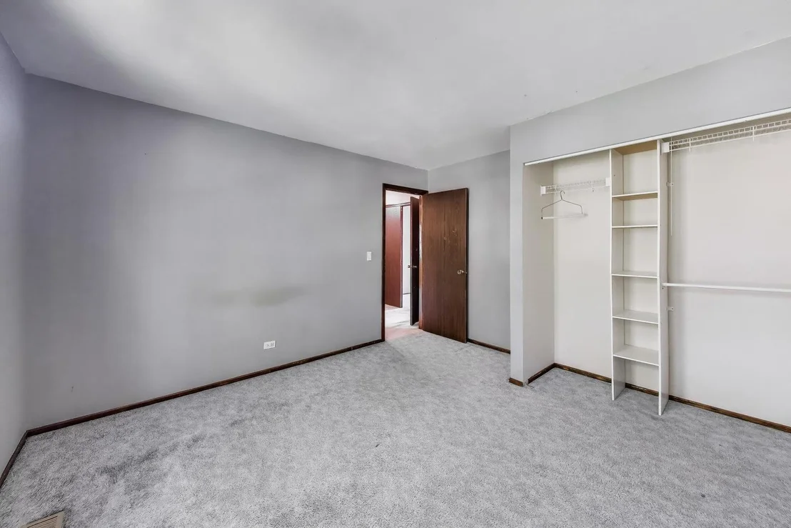Photo of 1276 Chatham Lane