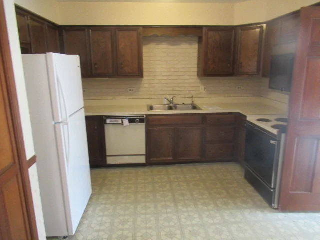 Photo of 596 Windham Lane