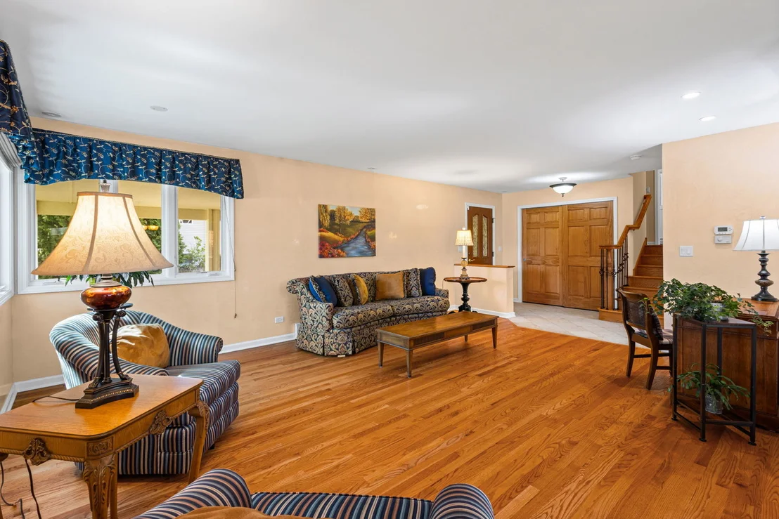 Photo of 1016 Longmeadow Drive