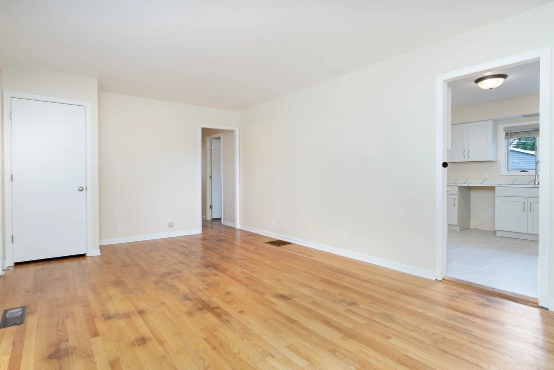 Photo of 815 Pearson Drive