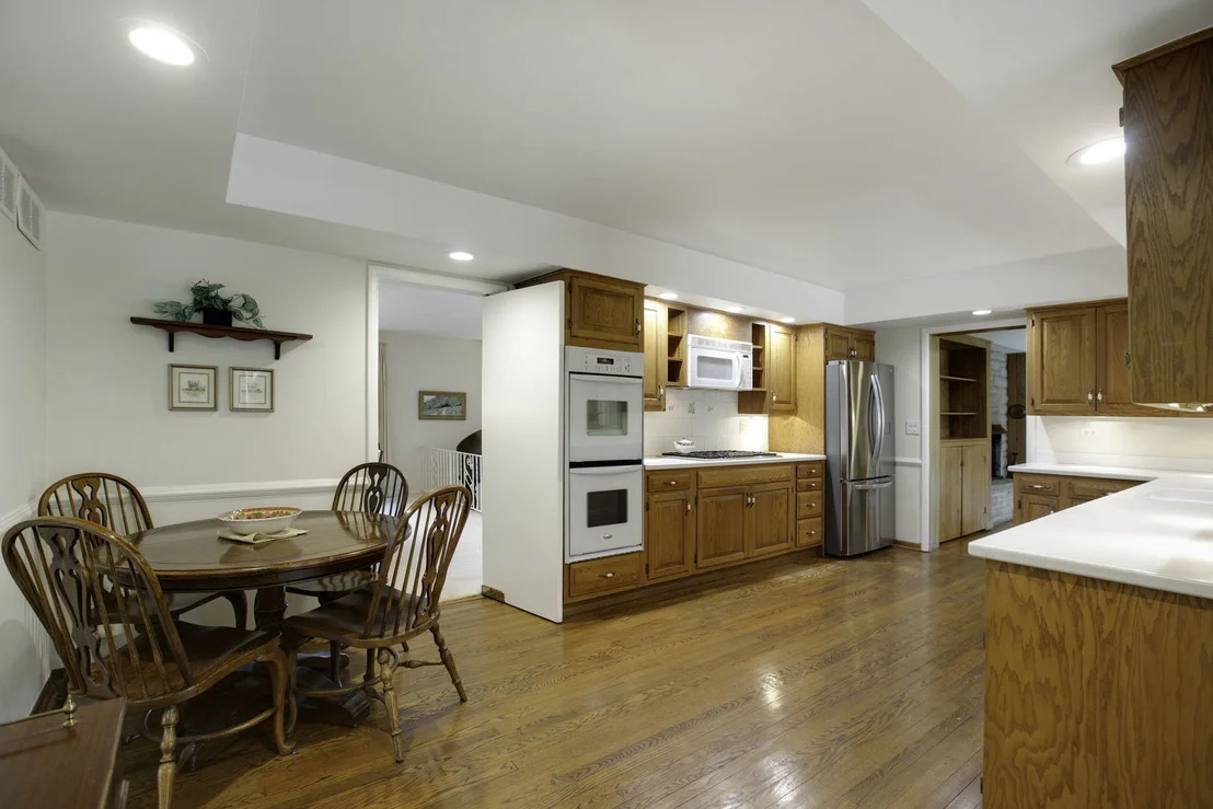 Photo of 835 Timberline Drive