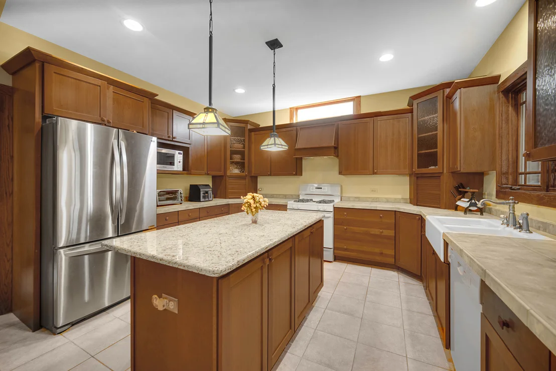 Photo of 2161 Burnham Court