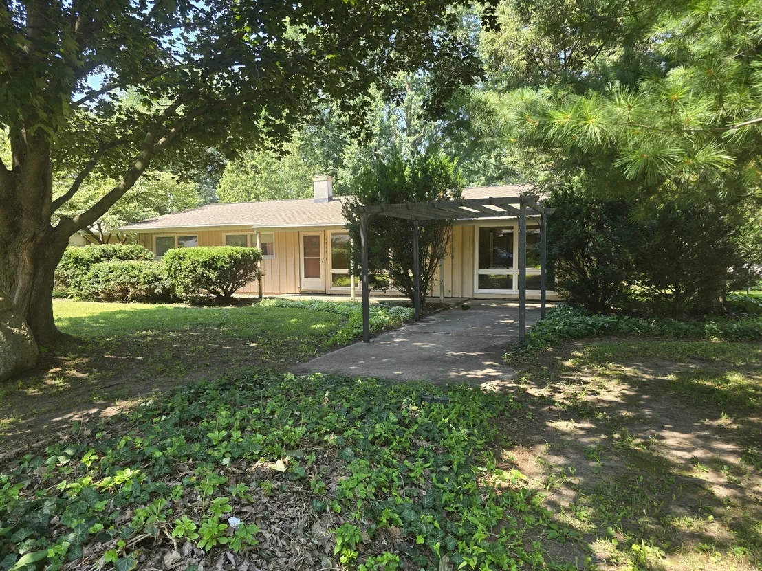 Photo of 1719 McDonald Drive