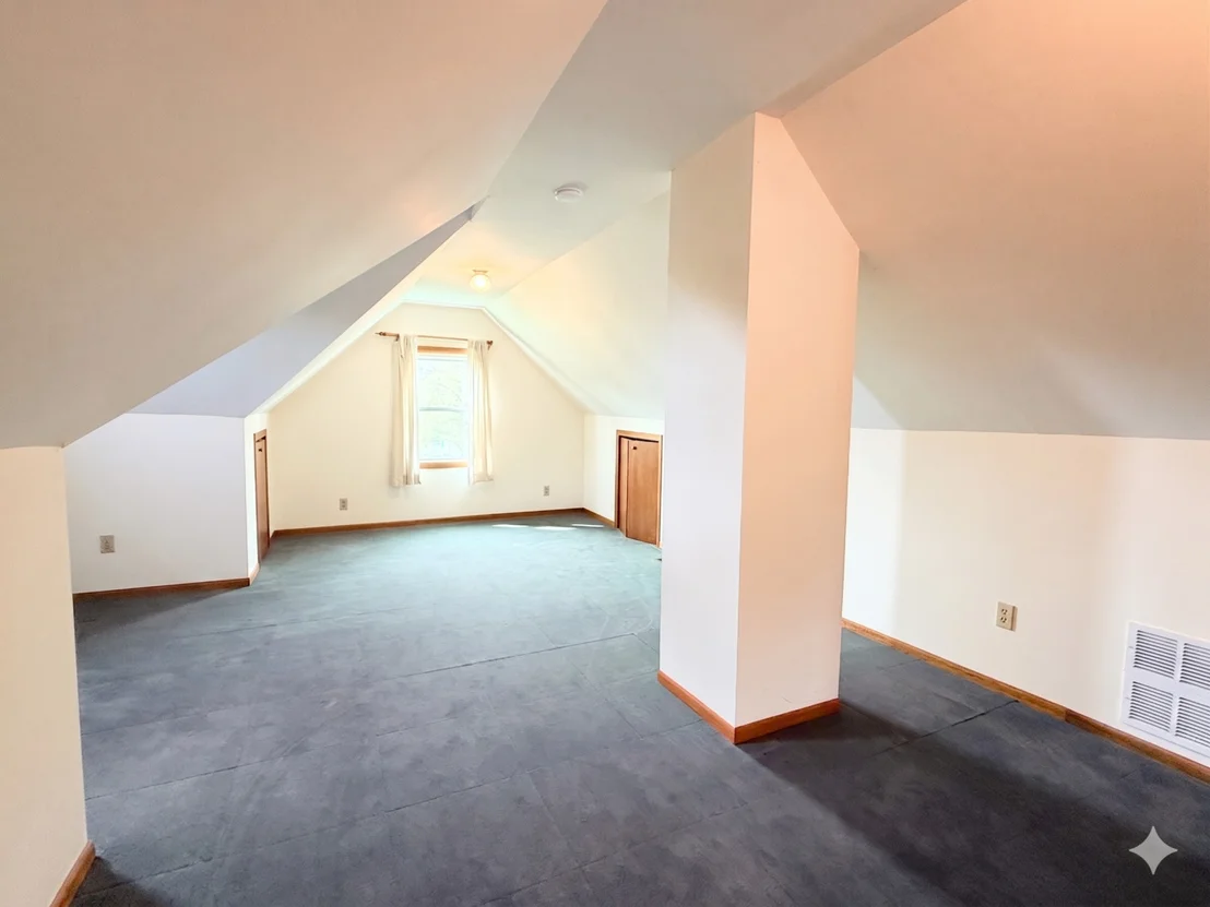 Photo of 700 Warrior Drive